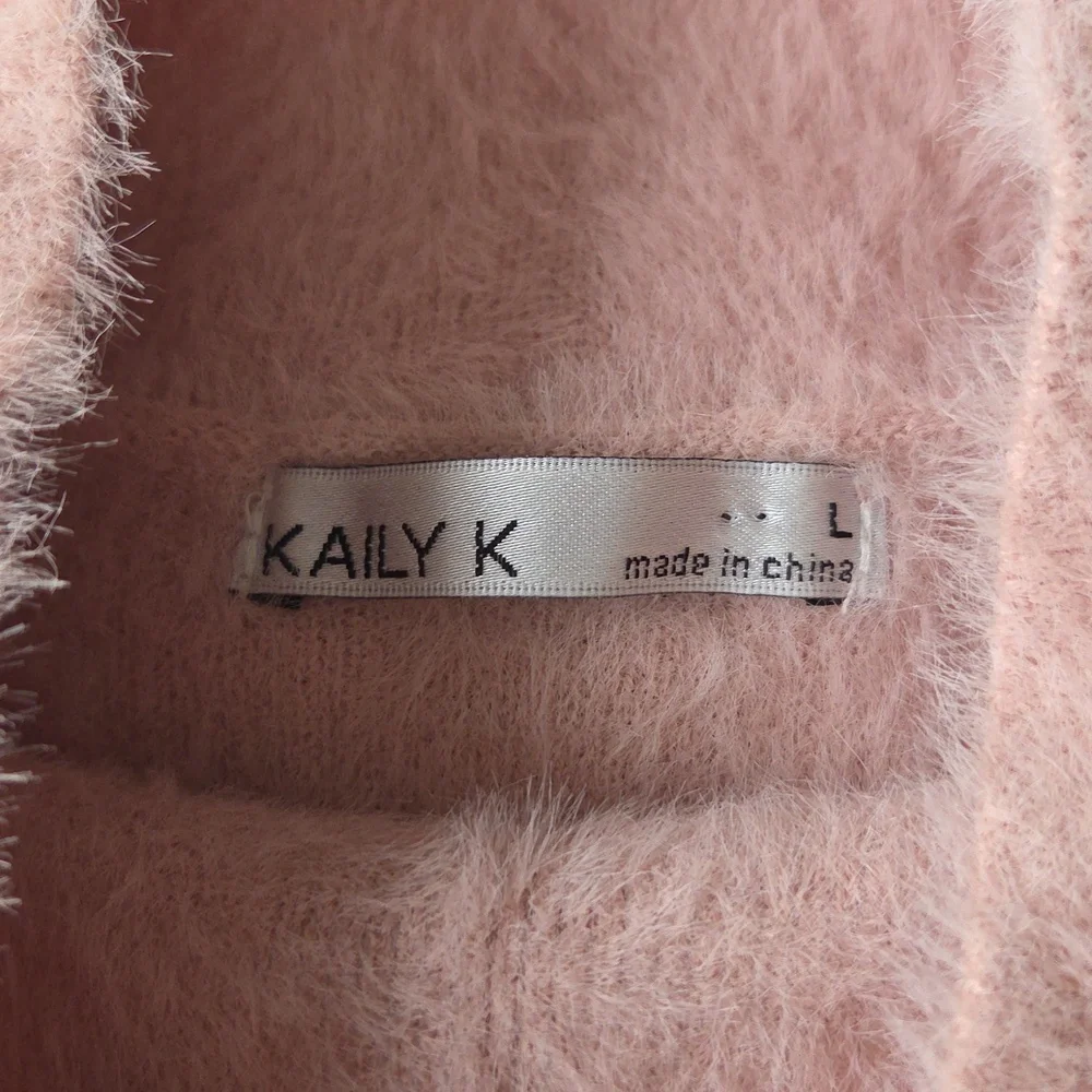 4/$20 Kaily K Soft Pink Women's Sweater - Picture 2 of 4